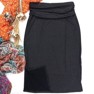 New DKNY Dark Brown Silver Studded Skirt Sz M